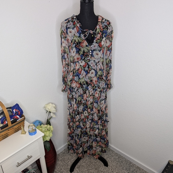 Anthropologie The Marais Printed Chiffon Maxi Dress - Picture 6 of 10